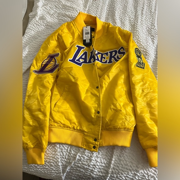 NBA LOS ANGELES LAKERS BIG LOGO MEN'S SATIN JACKET